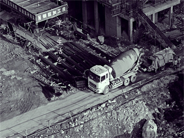 胖东来小方糖戒指热销，1克拉仅售169元！