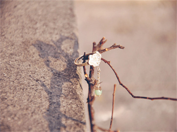  大反转！离岸人民币连续升穿7.34和7.33关口，发生了什么？